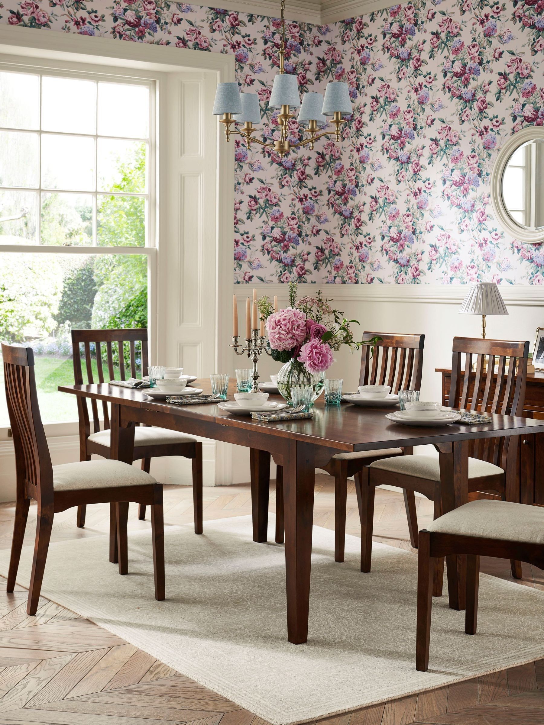 Laura Ashley Dark Chestnut Garrat 6-8 Seater Extending Dining Table
