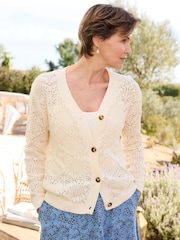 Cream - Cotton Traders Pointelle-Strickjacke - Bild 1 von 4