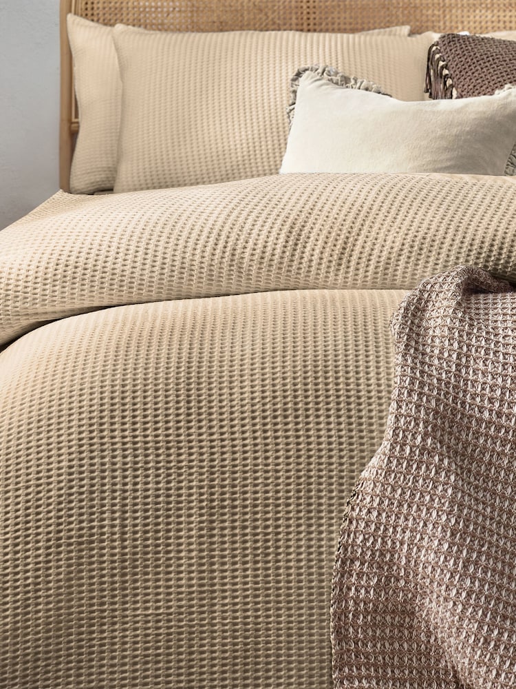 Yard Linen Chunky Waffle 100% Cotton Duvet Cover Set - Image 4 of 4