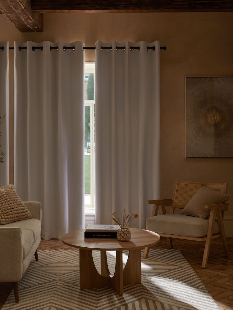 White Blackout/Thermal Cotton Eyelet Curtains - Image 3 of 8
