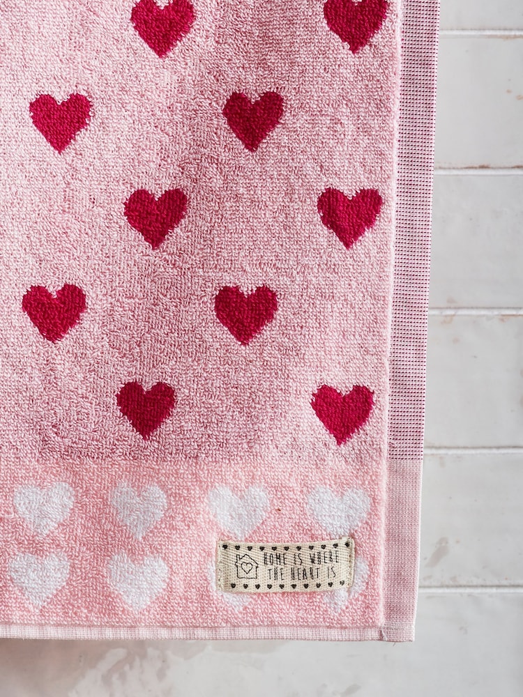 Pink Hearts 100% Cotton Towel - Image 3 of 3