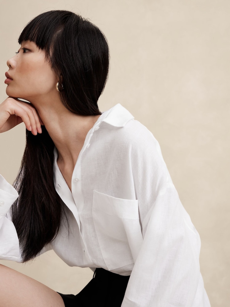 Banana Republic White Oversized 100% Linen Shirt - Image 3 of 3