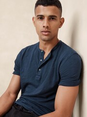 Banana Republic Blue Soft Wash Henley T-Shirt - Image 3 of 4