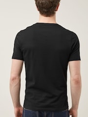 Svart - Vanlig passform - Essential Rund hals T-shirt i bomull - Bild 2 av 6