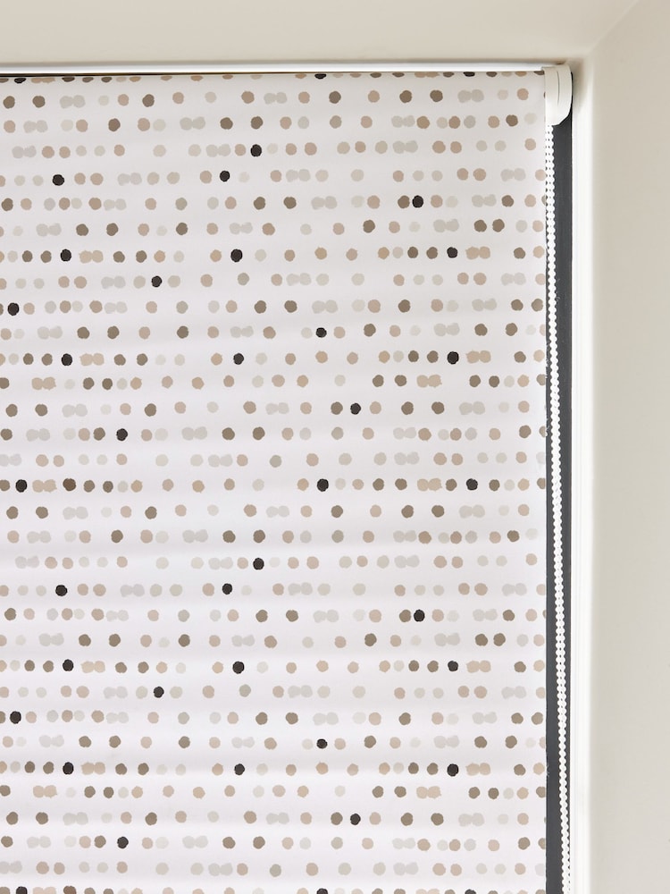 Natural Spot Ready Made Blackout Roller Blind - Image 2 of 4