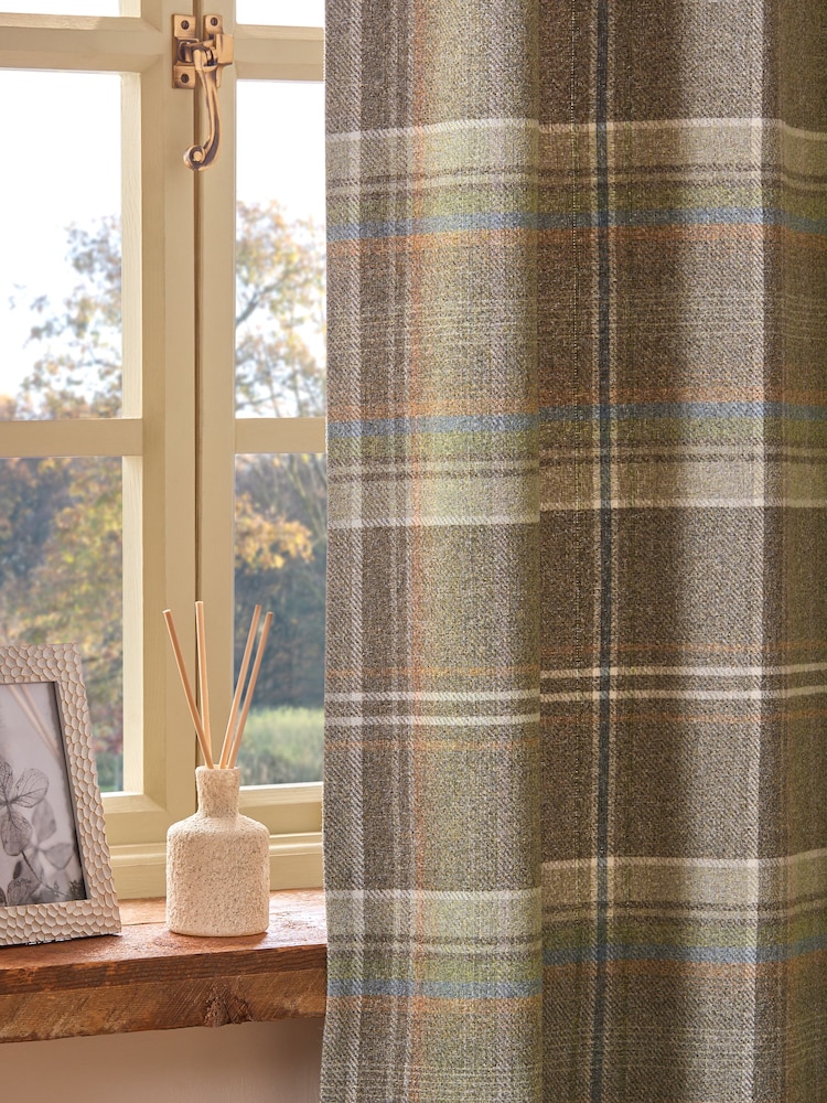 Green/Natural Brushed Check Lined Eyelet Curtains - Image 4 of 4 Green/Natural Brushed Check Lined Eyelet Curtains - Image 4 of 4