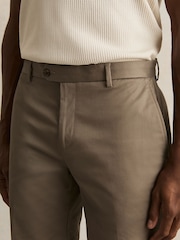Reiss Taupe Oe Hampton Cotton Chino Shorts With shorts - Image 3 of 6