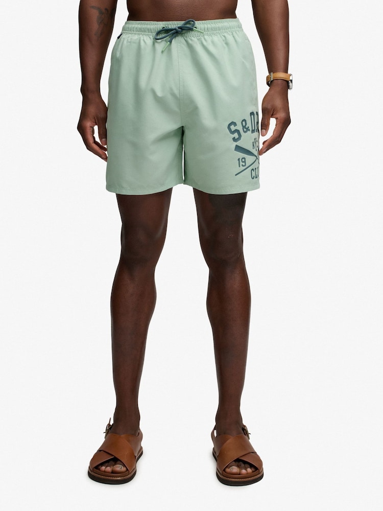 Shorts de baño de 16 pulgadas con logo estampado de Superdry - Imagen 2 de 8