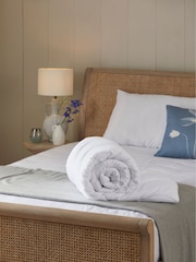 Sleep In Comfort 3 Tog Duvet - Image 3 of 4