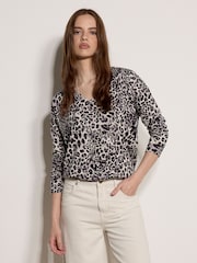 Magaan na Ribbed Jumper na May Apricot Leopard Print - Larawan 4 ng 4