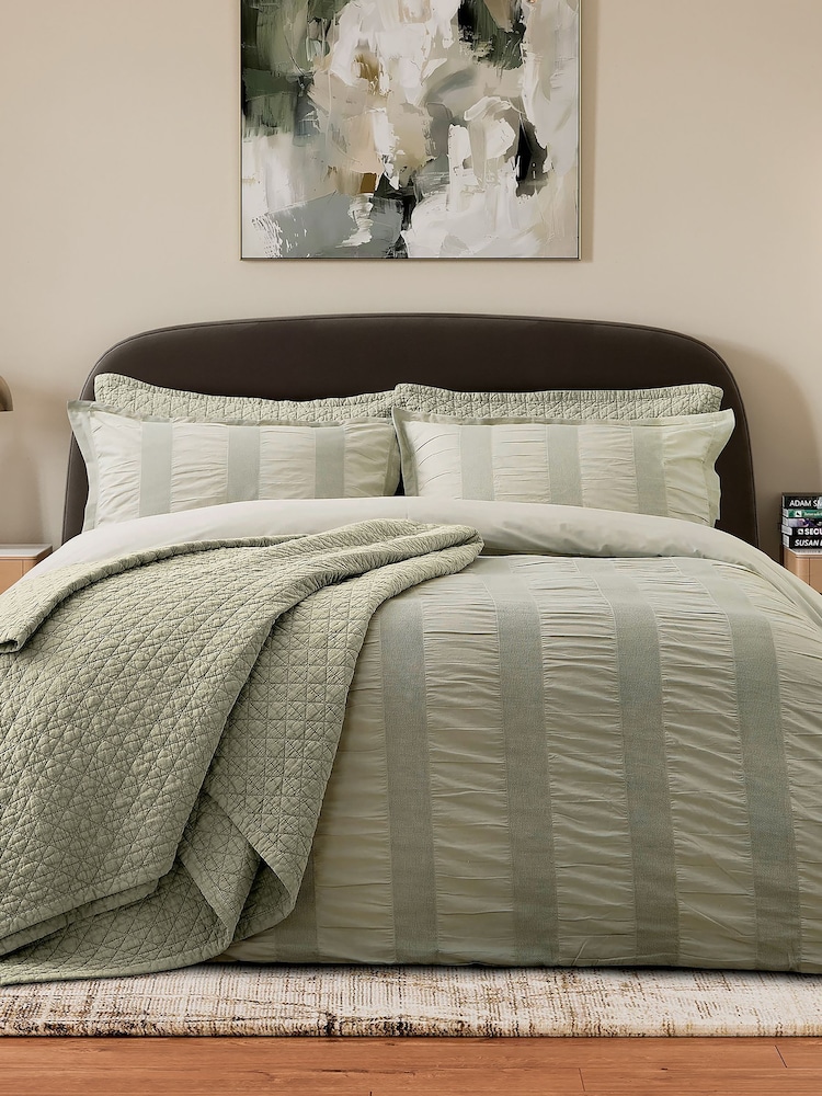 Bedeck of Belfast Stonewashed Quilted Throw - Image 5 de 5 Bedeck of Belfast Stonewashed Quilted Throw - Image 5 de 5