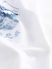 White Hokusai Mountain Artist Licence 100% Cotton T-Shirt - Image 9 of 9