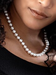 Beaverbrooks 9ct White Gold Freshwater Cultured Pearl Necklace - Image 3 of 3