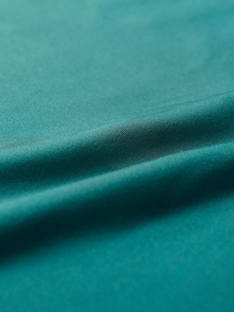 Dare 2b Green Fuse Up II Core Stretch Midlayer Fleece - Image 8 of 8