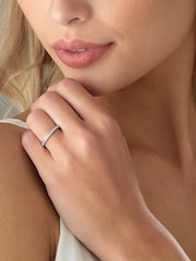 Beaverbrooks 9ct White Gold Diamond Half Eternity Ring - Image 4 of 4