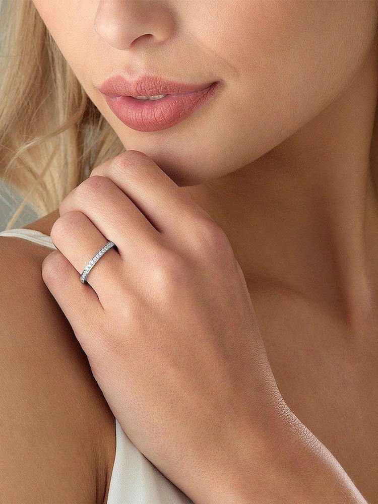 Beaverbrooks 9ct White Gold Diamond Half Eternity Ring - Image 4 of 4
