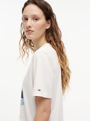 Tommy Jeans White Logo Graphic Relaxed T-Shirt - Image 4 of 5