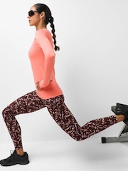 رداء عُلوي رياضي بلا حواف بكُم طويل تشكيلة Athlete من Sweaty Betty - صورة 3 من 6