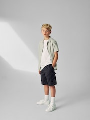 رمادي - Short Sleeves Textured Shirt (3-16yrs) - صورة 2 من 8