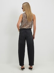 River Island Black Petite Barrel Leg Jeans - Image 3 of 4
