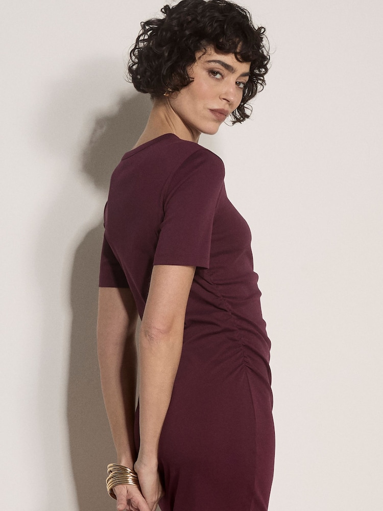 Pula - Apricot Cotton Ruched T-Shirt Maxi Dress - Larawan 2 ng 4 Pula - Apricot Cotton Ruched T-Shirt Maxi Dress - Larawan 2 ng 4