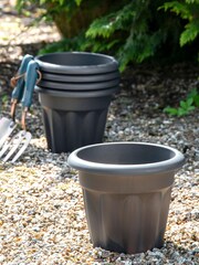 Wham Set of 5 Black Garden Vista 25cm Plastic Round Planters - Image 1 of 1