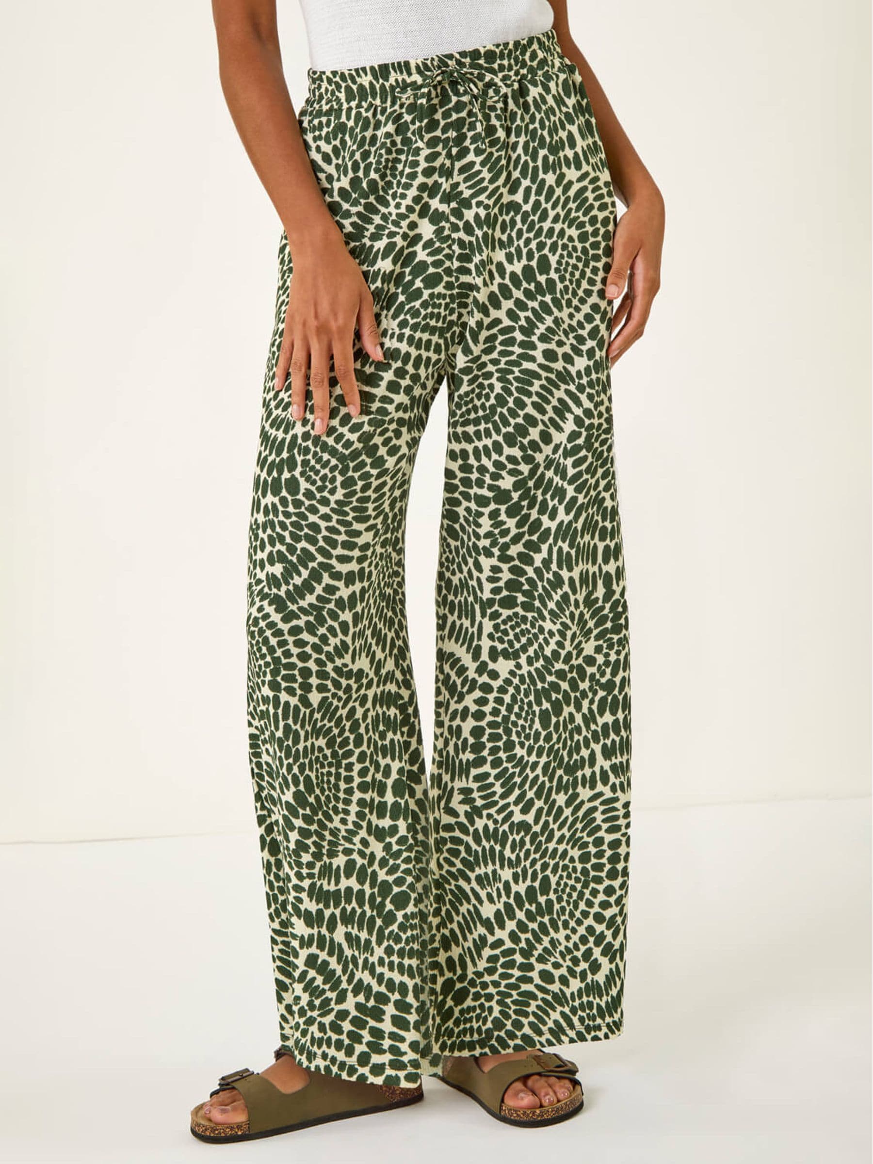 Roman Women's Green Abstract Wide Leg Trousers