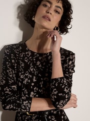 Сұр - Apricot Jersey Knit Leopard Print Maxi Dress - 4суретінің 3 суреті