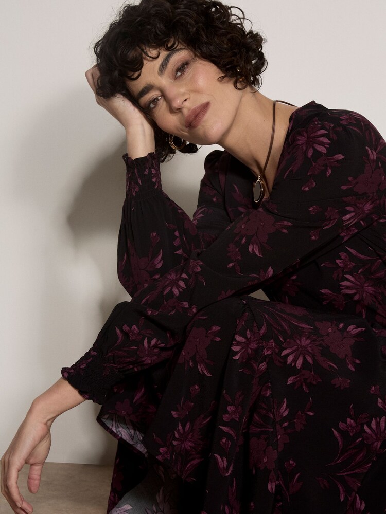 Apricot Red Floral Crepe Midi Dress - Image 4 of 4 Apricot Red Floral Crepe Midi Dress - Image 4 of 4