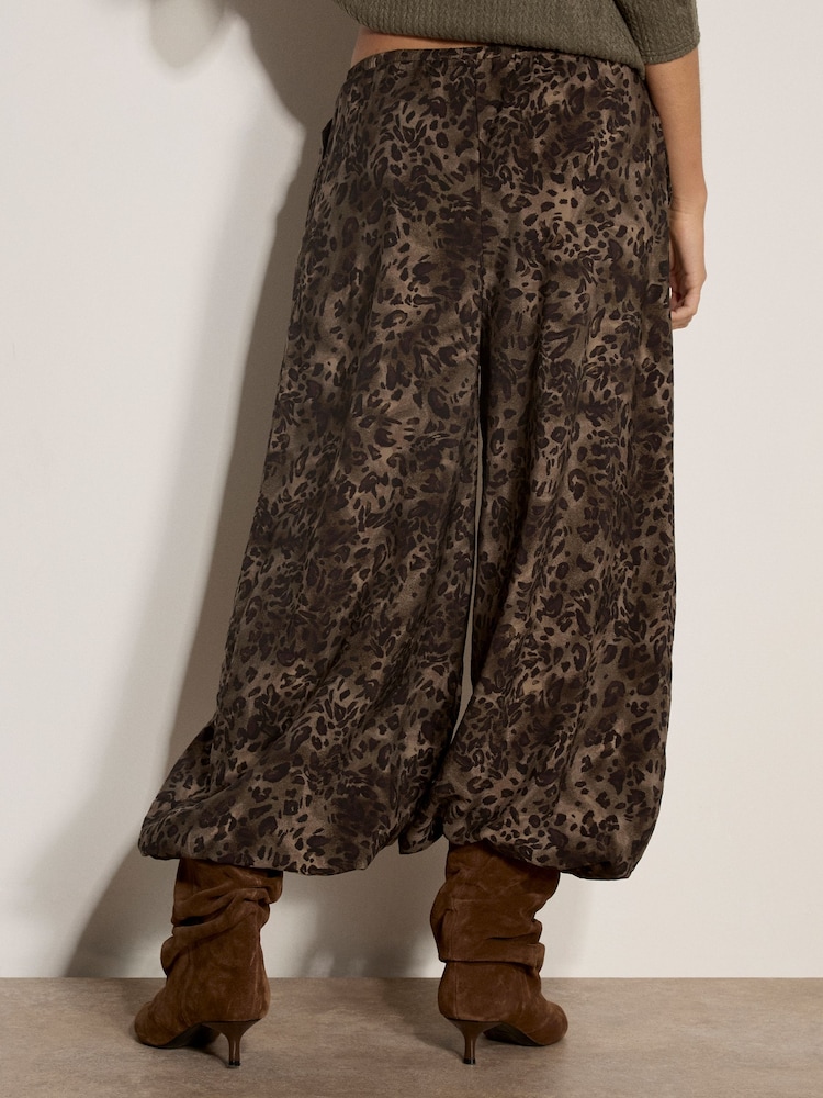 Apricot Brown Leopard Print Wide-Leg Woven Trousers - Image 4 of 4 Apricot Brown Leopard Print Wide-Leg Woven Trousers - Image 4 of 4