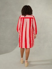 Live Unlimited Curve - Red Batik Stripe Placement Print Dress with Nehru Collar - Image 5 of 7