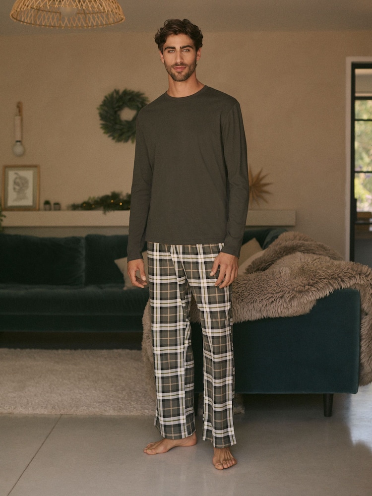 Green Check Cosy Motionflex Long Sleeve 100% Cotton Pyjamas Set - Image 1 of 11