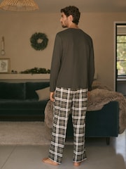 Green Check Cosy Motionflex Long Sleeve 100% Cotton Pyjamas Set - Image 3 of 11