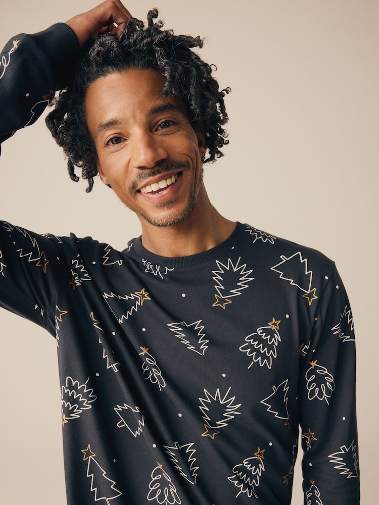 Black/White 100% Cotton Matching Family Mens Christmas Tree Pyjamas - Image 5 of 11