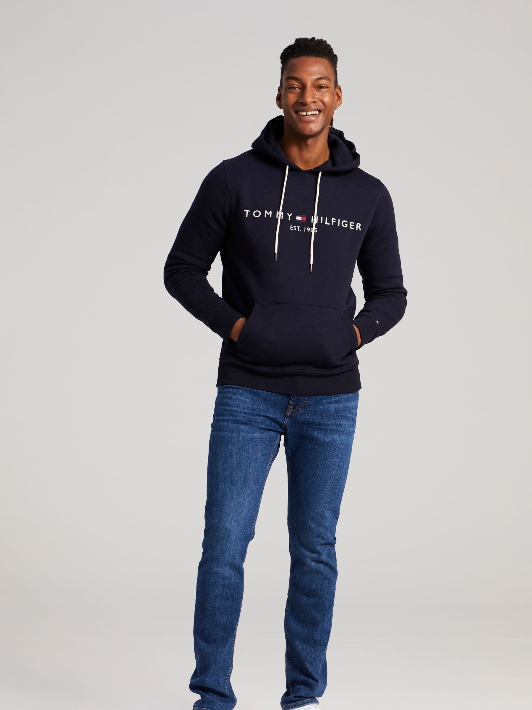 Tommy hilfiger hoodie canada deals