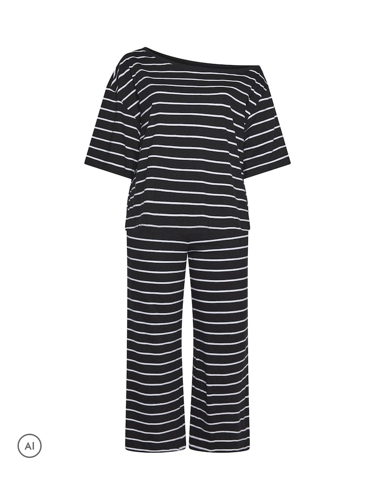 Yours Curve Black Slash T-Shirt & Trousers 2 Pack Set - Image 6 of 6 Yours Curve Black Slash T-Shirt & Trousers 2 Pack Set - Image 6 of 6