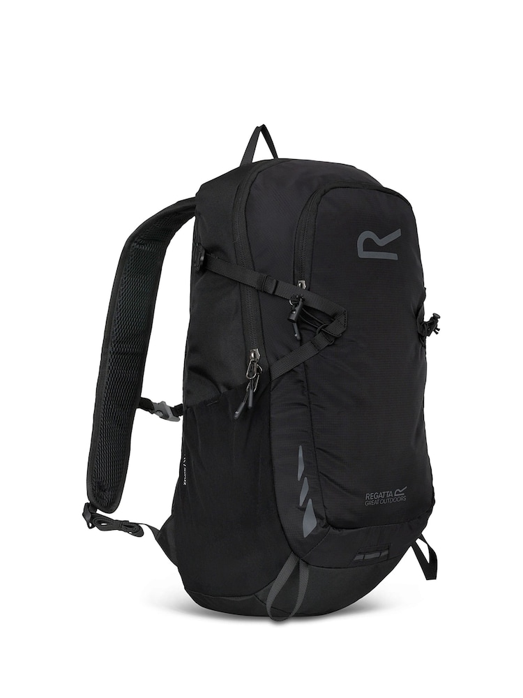 Regatta Black Blackfell 4 Outdoor Bag - Image 2 of 6