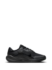 Nike Black Youth Revolution 7 Trainers - Image 4 of 12
