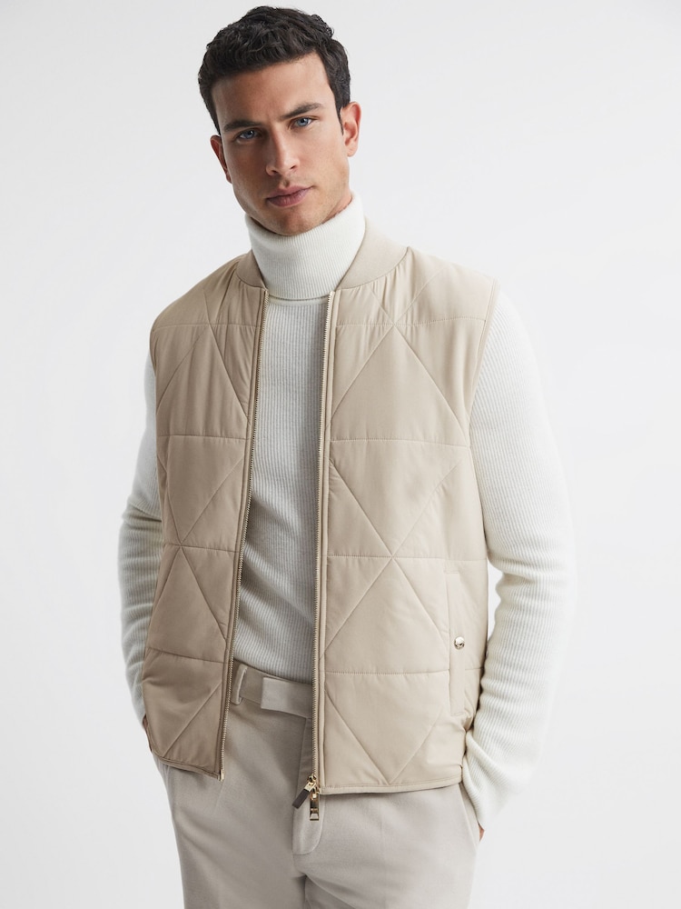 Reiss Stone Ritchie Hybrid Knitted-Quilted Sleeveless Jacket - Image 1 of 4 Reiss Stone Ritchie Hybrid Knitted-Quilted Sleeveless Jacket - Image 1 of 4