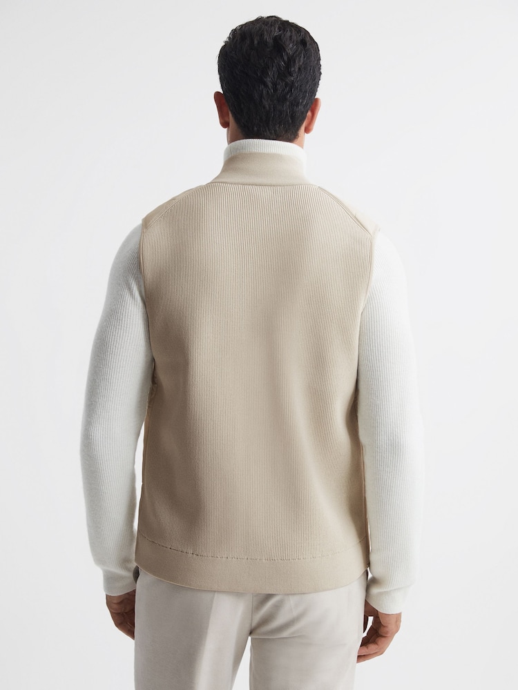 Reiss Stone Ritchie Hybrid Knitted-Quilted Sleeveless Jacket - Image 4 of 4 Reiss Stone Ritchie Hybrid Knitted-Quilted Sleeveless Jacket - Image 4 of 4