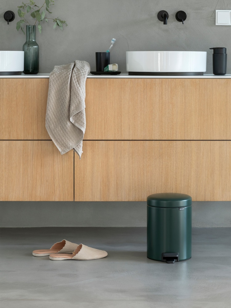 Brabantia Pine Green NewIcon 5L Pedal Bin - Image 1 of 2