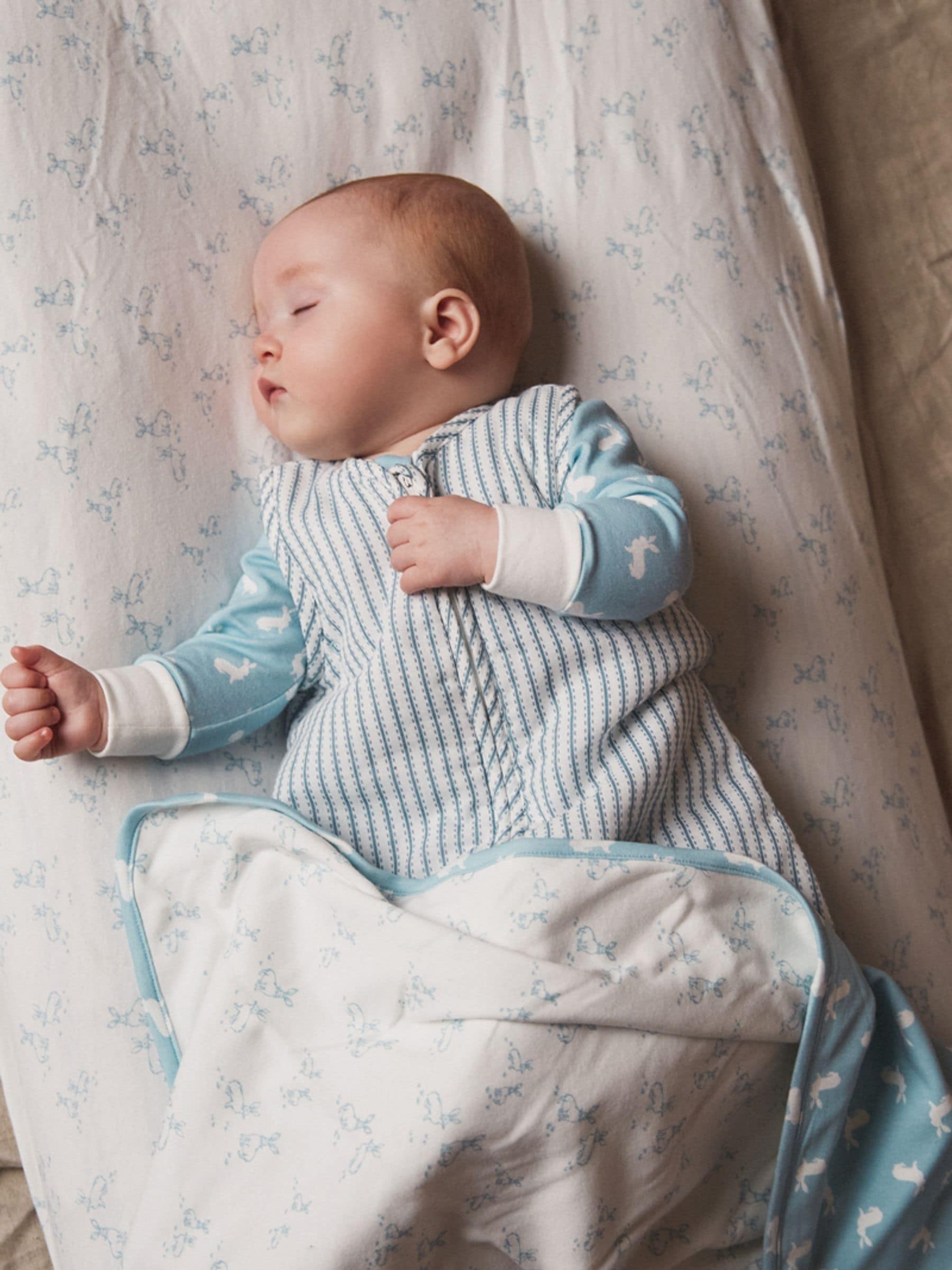 The Little Tailor White The Little Tailor Baby Soft Jersey Bunny Print Blanket view 1