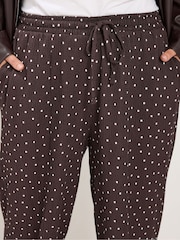 Yours Curve Crinkle Barrel Trousers - Bild 4 von 6