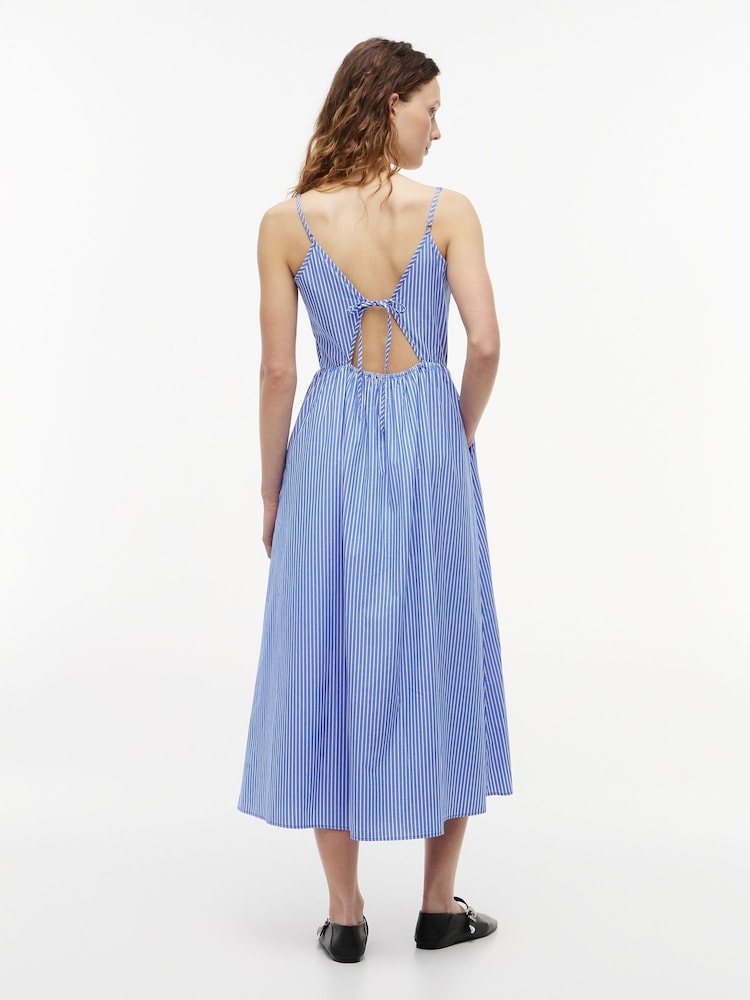 Tommy Jeans Blue Crinkle Poplin Strap Maxi Dress - Image 2 of 5 Tommy Jeans Blue Crinkle Poplin Strap Maxi Dress - Image 2 of 5