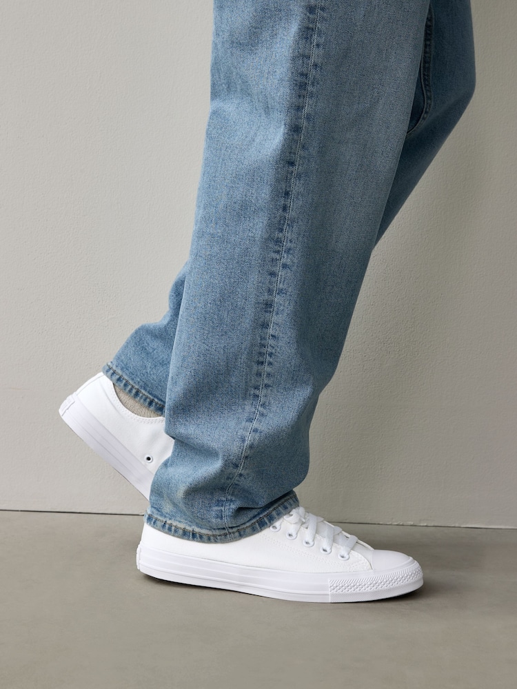 Converse White/White Chuck Ox Trainers - Image 2 of 7