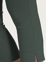 Roman Green Ground Cropped Stretch Capri Trousers - Image 4 of 4