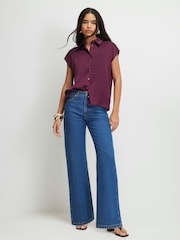 River Island Red Short Sleeve Satin Relaxed Shirt - Image 3 of 4
