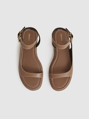 Reiss Tan Gabi Leather Plait Detail Sandals - Image 3 of 5
