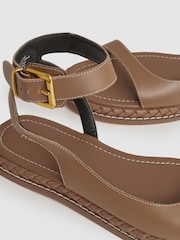 Reiss Tan Gabi Leather Plait Detail Sandals - Image 5 of 5