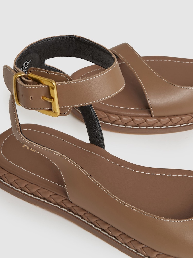 Reiss Tan Gabi Leather Plait Detail Sandals - Image 5 of 5